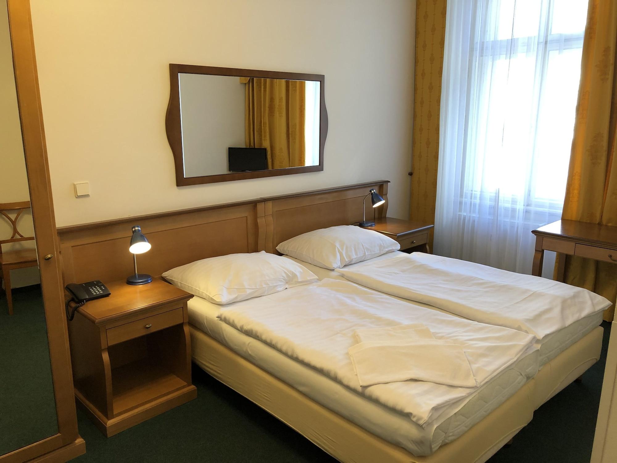 Brezina Pension Prague Exterior photo