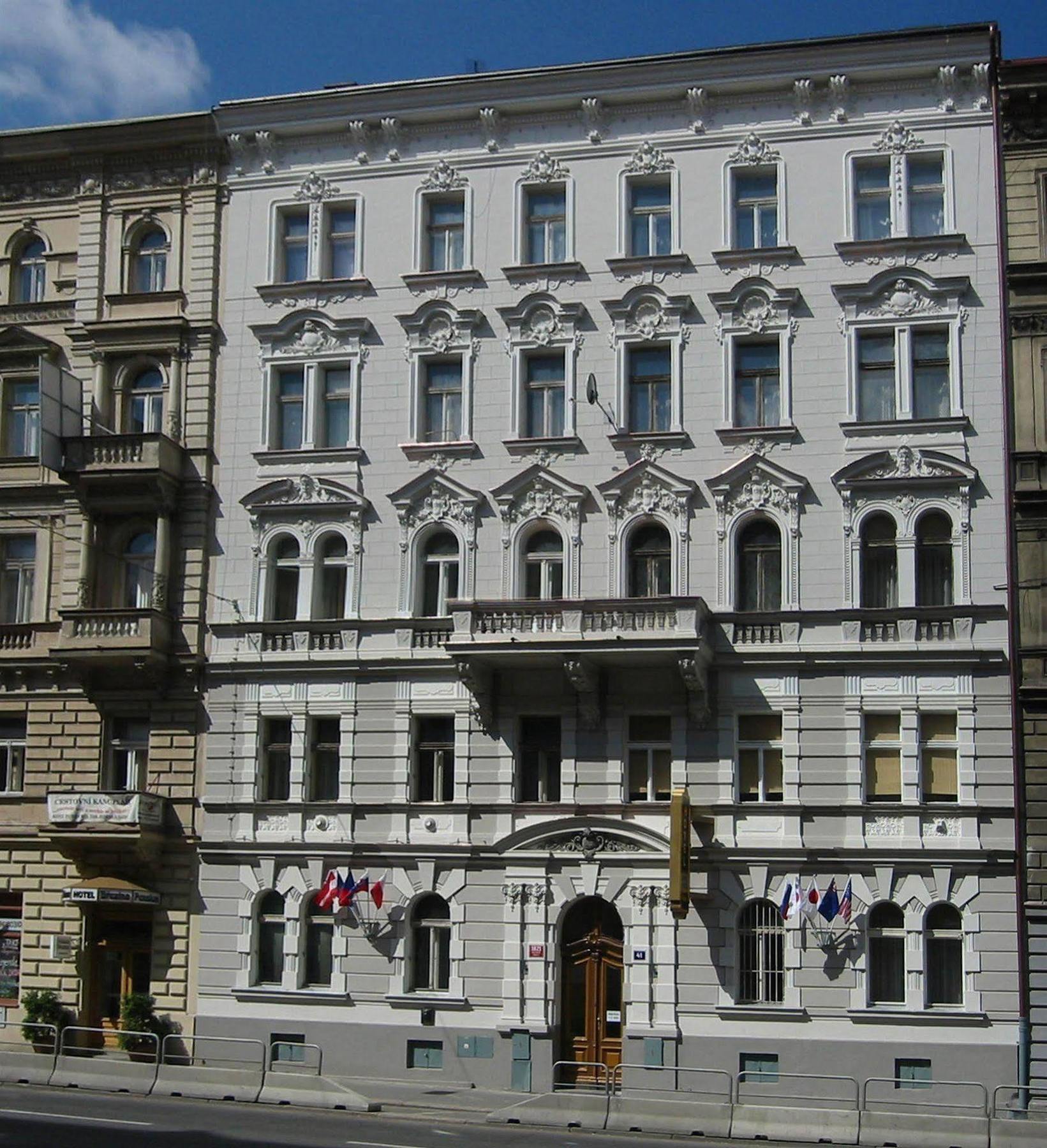 Brezina Pension Prague Exterior photo