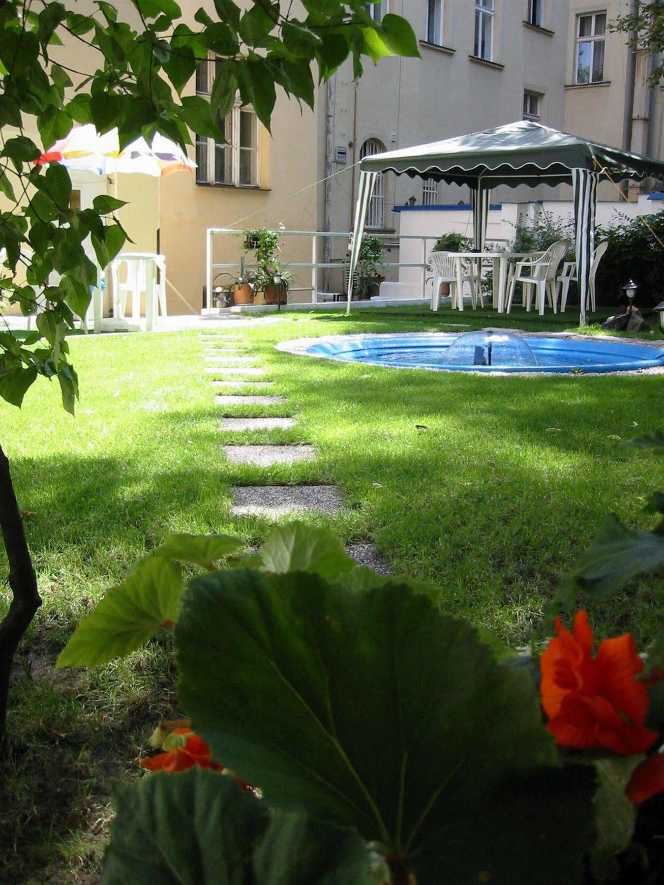 Brezina Pension Prague Exterior photo